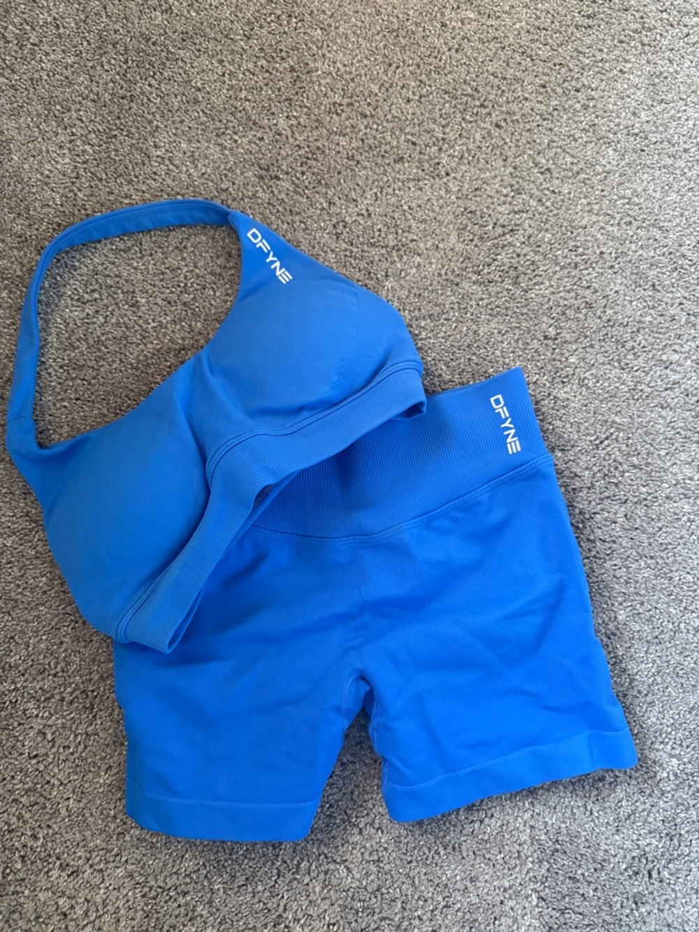 DFYNE Blue Set - Picture 4 of 4